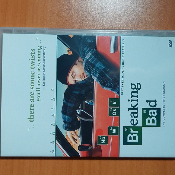 Breaking bad the complete first season dvd box set. Total of 3 dvds - Picture 9 of 12